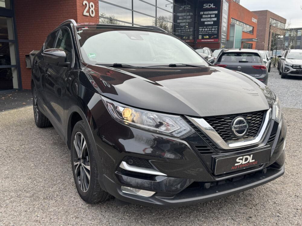 Nissan QASHQAI 1.3 DIG-T Business Edition // NAVI // 360 CAMERA // ADAPTIVE CRUISE // TREKHAAK // PANO DAK // CLIMA // 2