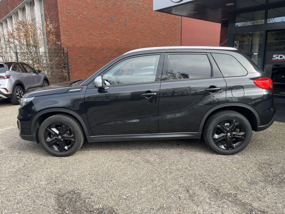 Suzuki Vitara 1.4 Boosterjet Stijl // KEYLESS // ADAPTIV. CRUISE // CAMERA+SENSOREN // NAVI+CARPLAY // STOELVERWARMING // 5
