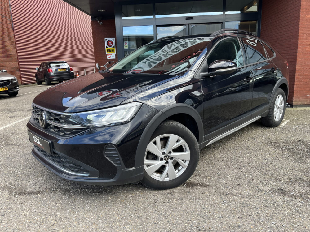 Volkswagen Taigo 1.0 TSI Style // ADAPT. CRUISE // CLIMA // CAMERA+SENSOREN // NAVI+CARPLAY // LED // 1