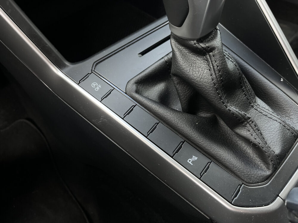 Volkswagen Taigo 1.0 TSI Style // ADAPT. CRUISE // CLIMA // CAMERA+SENSOREN // NAVI+CARPLAY // LED // 22