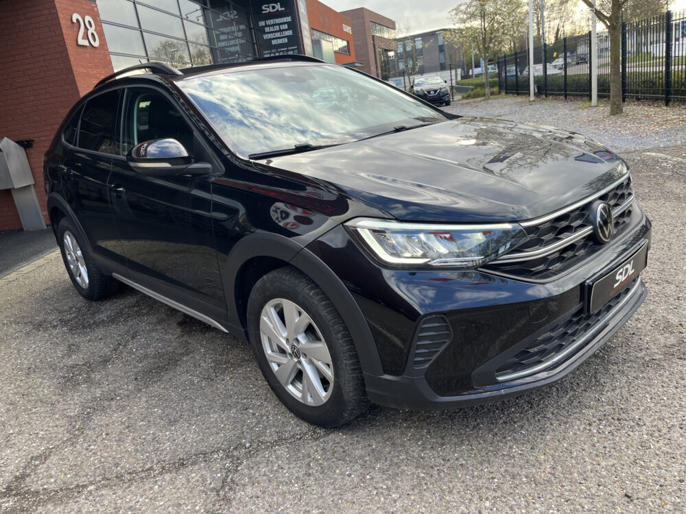 Volkswagen Taigo 1.0 TSI Style // ADAPT. CRUISE // CLIMA // CAMERA+SENSOREN // NAVI+CARPLAY // LED // 7