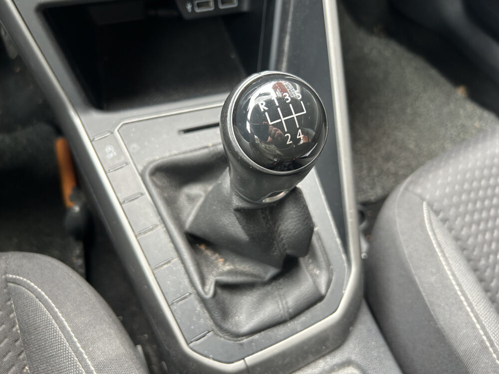 Volkswagen Polo 1.0 TSI Comfortline // LED // NAVI + CARPLAY // ADAPTIVE CRUISE // AIRCO // TREKHAAK!! 19