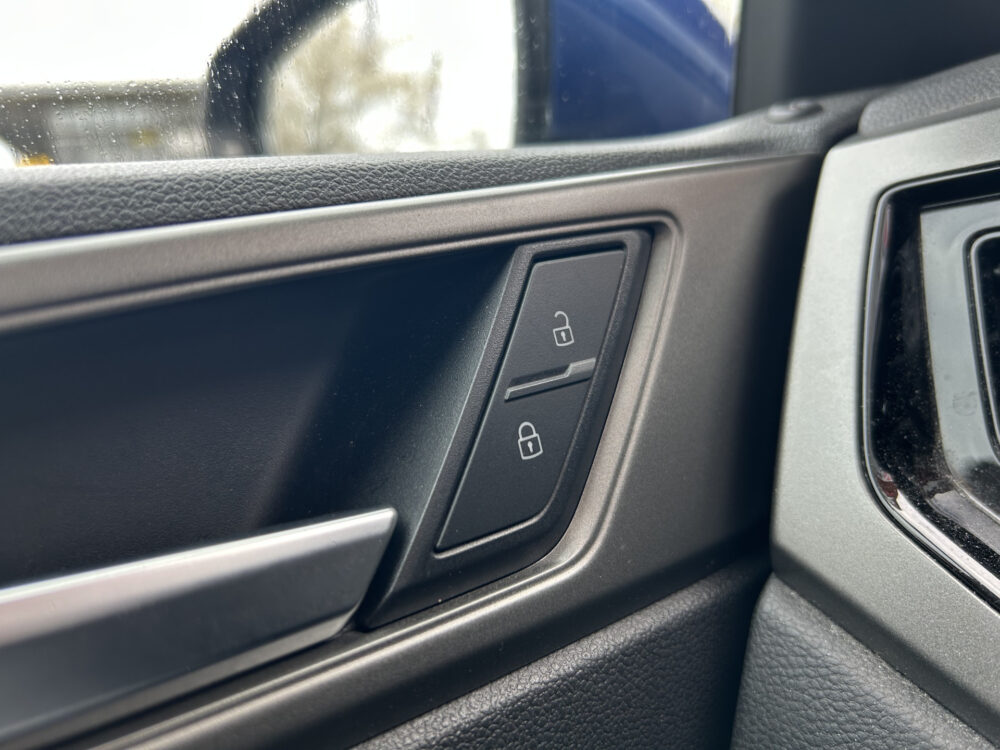 Volkswagen Polo 1.0 TSI Comfortline // LED // NAVI + CARPLAY // ADAPTIVE CRUISE // AIRCO // TREKHAAK!! 21