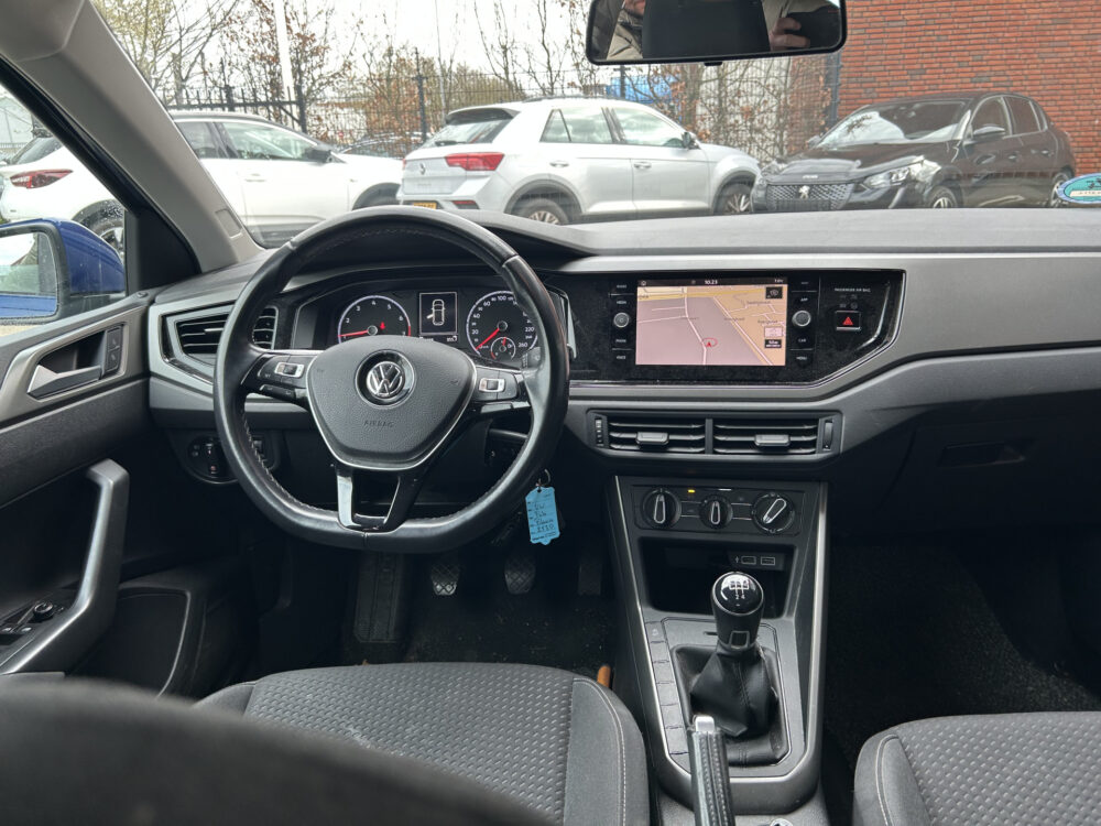Volkswagen Polo 1.0 TSI Comfortline // LED // NAVI + CARPLAY // ADAPTIVE CRUISE // AIRCO // TREKHAAK!! 7