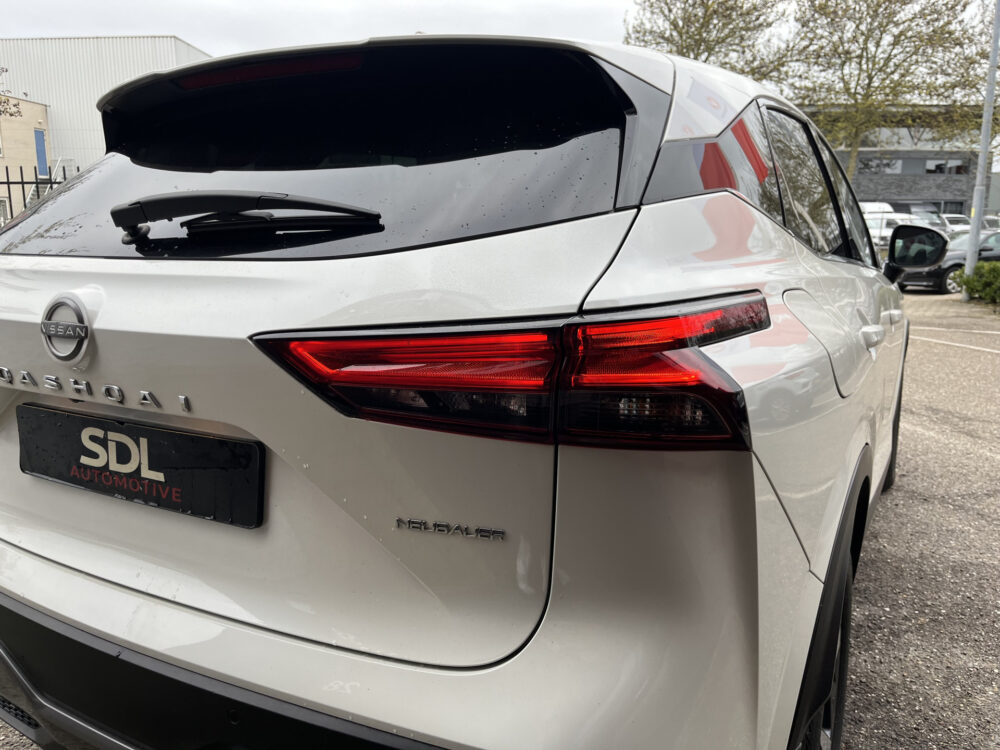 Nissan QASHQAI 1.3 MHEV Xtronic N-Connecta // ADAPT. CRUISE // DODEHOEK // 360 CAMERA+SENSOREN // KEYLESS // LED // NAVI+CARPLAY // 13