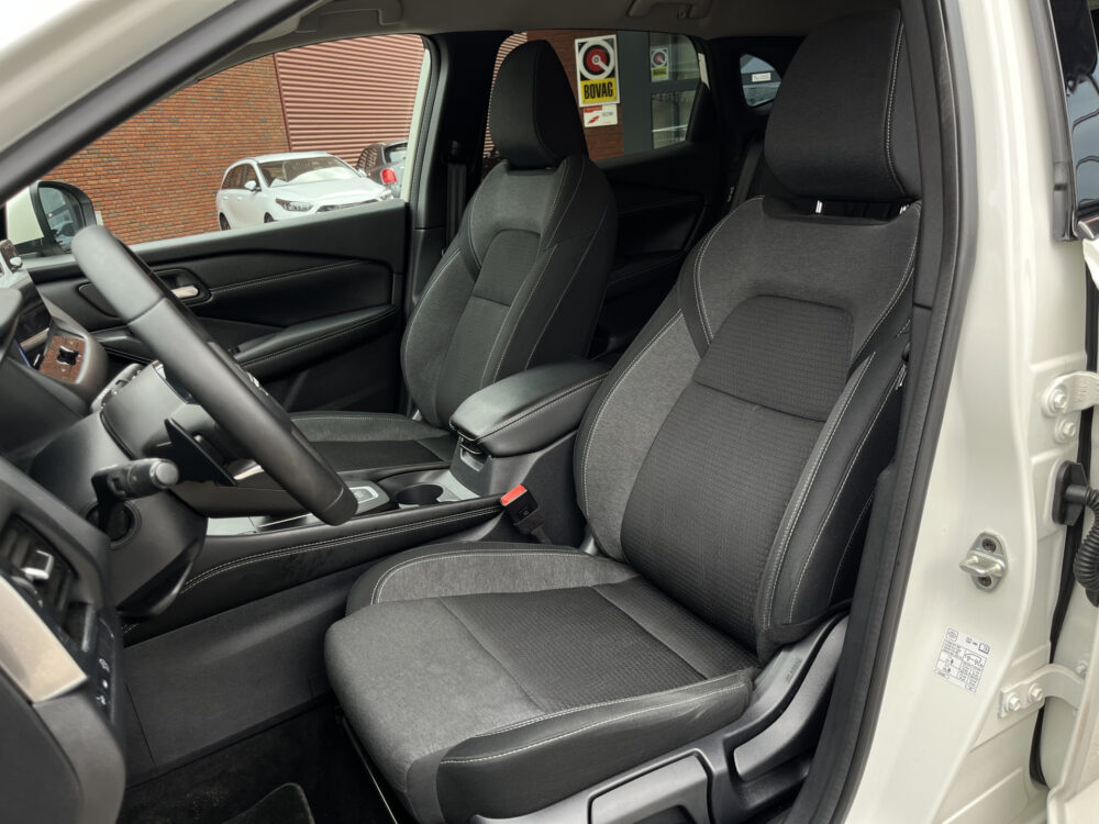 Nissan QASHQAI 1.3 MHEV Xtronic N-Connecta // ADAPT. CRUISE // DODEHOEK // 360 CAMERA+SENSOREN // KEYLESS // LED // NAVI+CARPLAY // 15