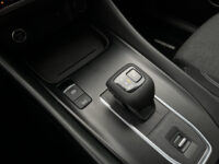 Nissan QASHQAI 1.3 MHEV Xtronic N-Connecta // ADAPT. CRUISE // DODEHOEK // 360 CAMERA+SENSOREN // KEYLESS // LED // NAVI+CARPLAY // 59