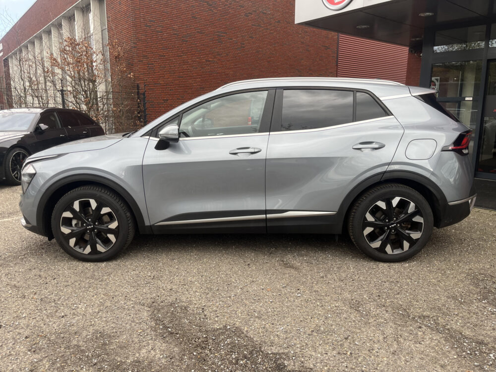 Kia Sportage 1.6 T-GDi Plug-in Hybrid AWD DynamicPlusLine //AFN. TREKHAAK // ADAPT . CRUISE // HALF LEDER // ELEK. STOEL // CAMERA+SENSOREN / 2