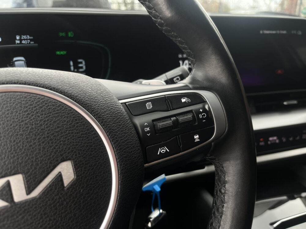 Kia Sportage 1.6 T-GDi Plug-in Hybrid AWD DynamicPlusLine //AFN. TREKHAAK // ADAPT . CRUISE // HALF LEDER // ELEK. STOEL // CAMERA+SENSOREN / 22