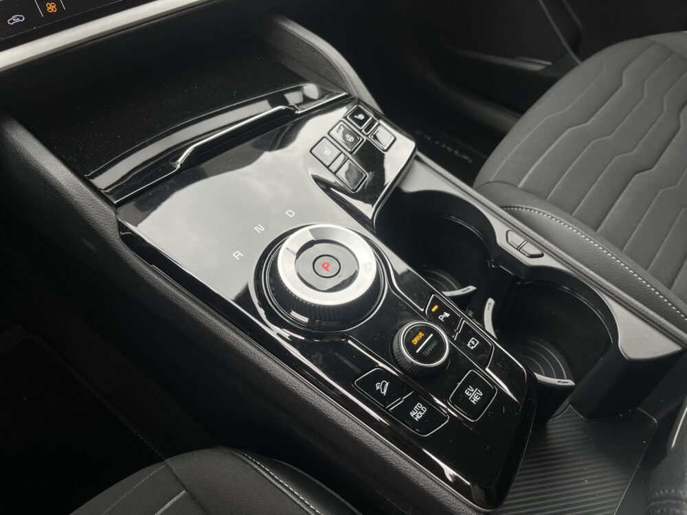 Kia Sportage 1.6 T-GDi Plug-in Hybrid AWD DynamicPlusLine //AFN. TREKHAAK // ADAPT . CRUISE // HALF LEDER // ELEK. STOEL // CAMERA+SENSOREN / 25