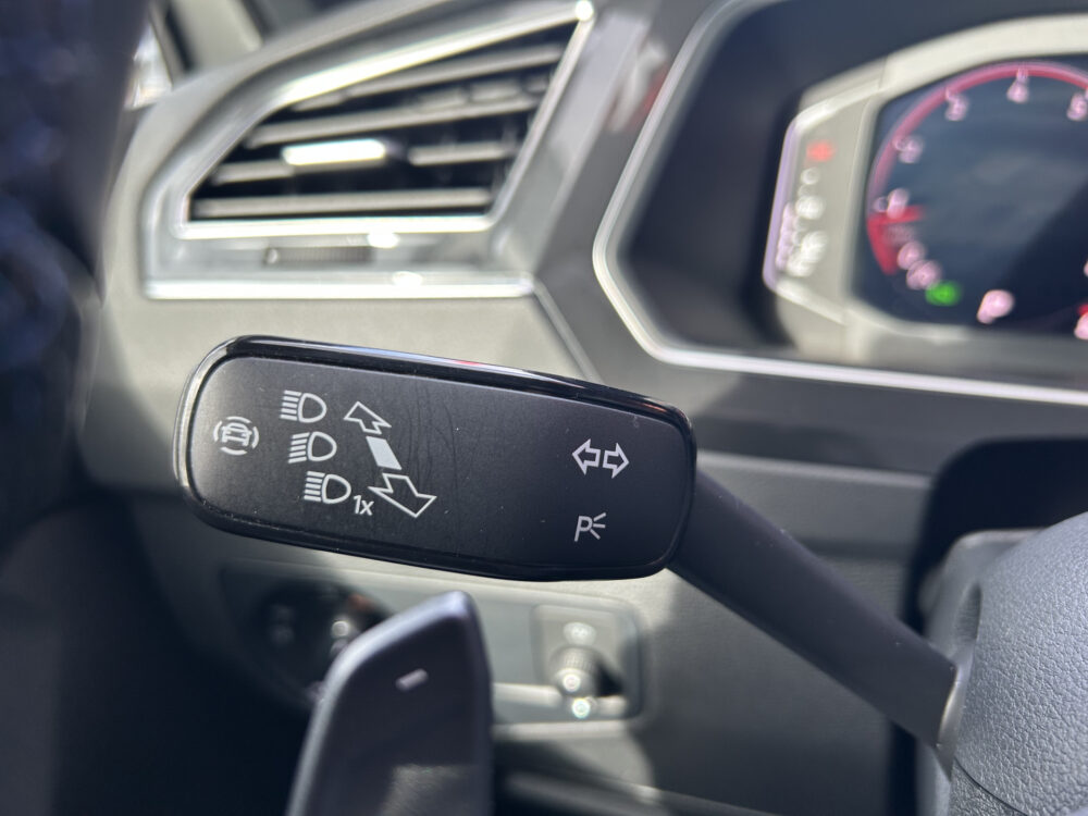 Volkswagen Tiguan 2.0 TSI R 75 Edition 4Motion // AKRA // IQ LIGHT // PANO/SCHUIFKANTELDAK // ADAPTIVE CRUISE // HUD // HARMAN KARDON // 360 CAMER 11