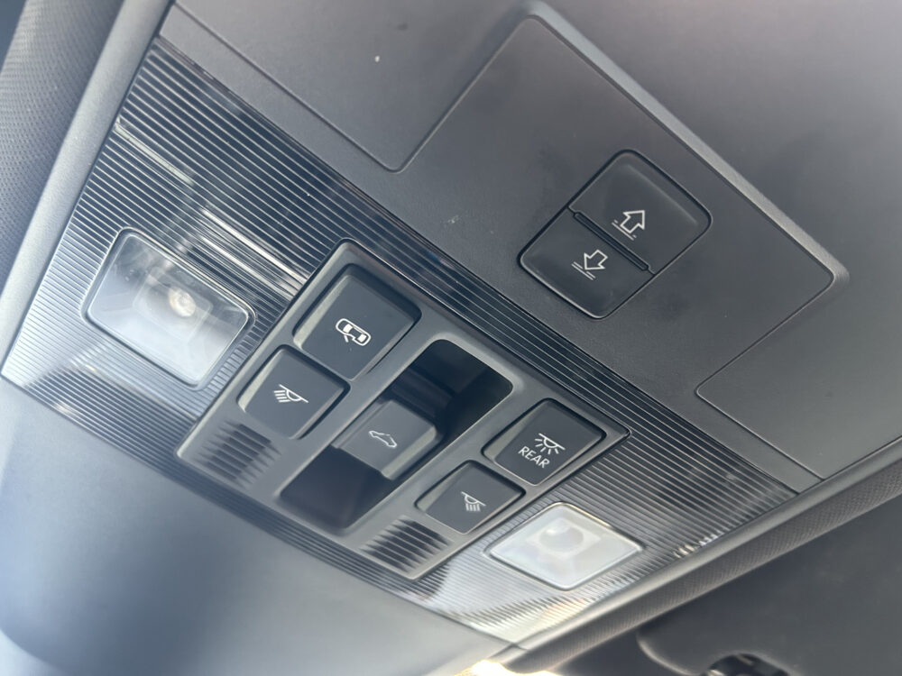 Volkswagen Tiguan 2.0 TSI R 75 Edition 4Motion // AKRA // IQ LIGHT // PANO/SCHUIFKANTELDAK // ADAPTIVE CRUISE // HUD // HARMAN KARDON // 360 CAMER 15