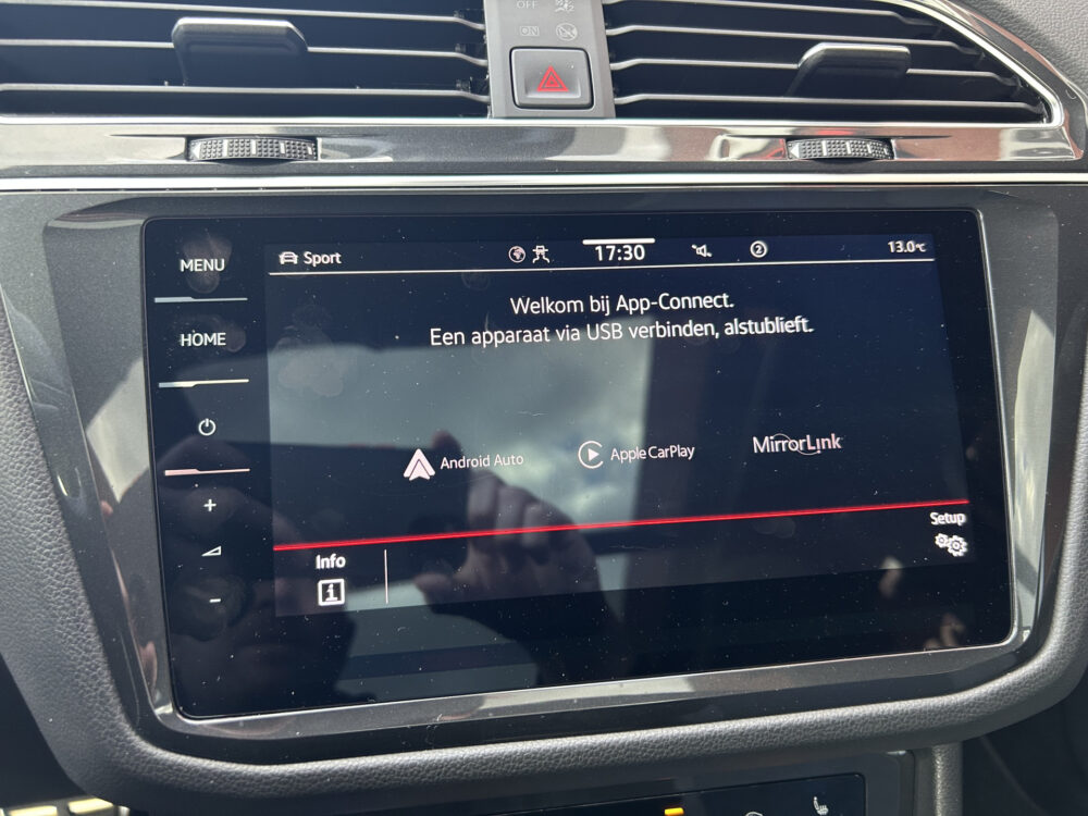 Volkswagen Tiguan 2.0 TSI R 75 Edition 4Motion // AKRA // IQ LIGHT // PANO/SCHUIFKANTELDAK // ADAPTIVE CRUISE // HUD // HARMAN KARDON // 360 CAMER 18