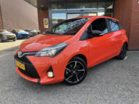 Toyota Yaris 1.5 Hybrid Orange Sport // LED // NAVI // CLIMA // CRUISE // BLUETOOTH // 31