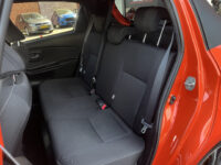 Toyota Yaris 1.5 Hybrid Orange Sport // LED // NAVI // CLIMA // CRUISE // BLUETOOTH // 45