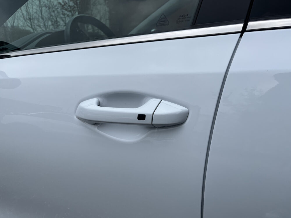 Kia Ceed Sportswagon 1.6 GDI PHEV DynamicLine // FULL LED // APPLE CARPLAY / ANDROID AUTO // ADAPTIVE CRUISE // KEYLESS // STOEL + STUURVERWARMING 12