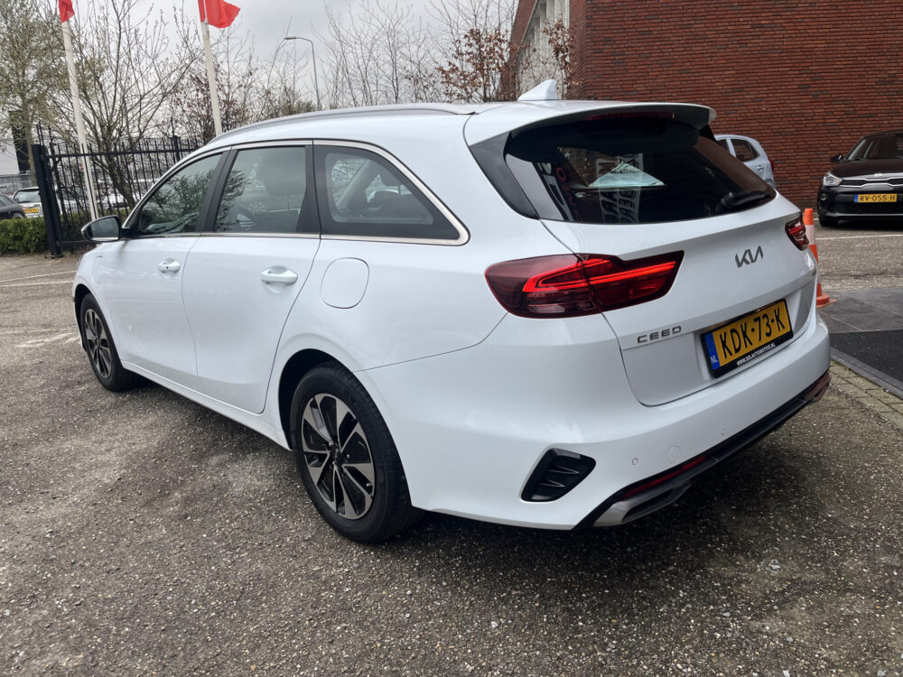 Kia Ceed Sportswagon 1.6 GDI PHEV DynamicLine // FULL LED // APPLE CARPLAY / ANDROID AUTO // ADAPTIVE CRUISE // KEYLESS // STOEL + STUURVERWARMING 3