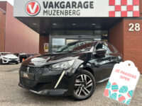 Peugeot 208 1.2 PureTech Allure Pack // LED // APPLE CARPLAY / ANDROID AUTO // CAMERA // PDC 30