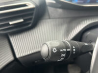 Peugeot 208 1.2 PureTech Allure Pack // LED // APPLE CARPLAY / ANDROID AUTO // CAMERA // PDC 41