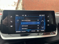 Peugeot 208 1.2 PureTech Allure Pack // LED // APPLE CARPLAY / ANDROID AUTO // CAMERA // PDC 46