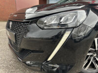 Peugeot 208 1.2 PureTech Allure Pack // LED // APPLE CARPLAY / ANDROID AUTO // CAMERA // PDC 53