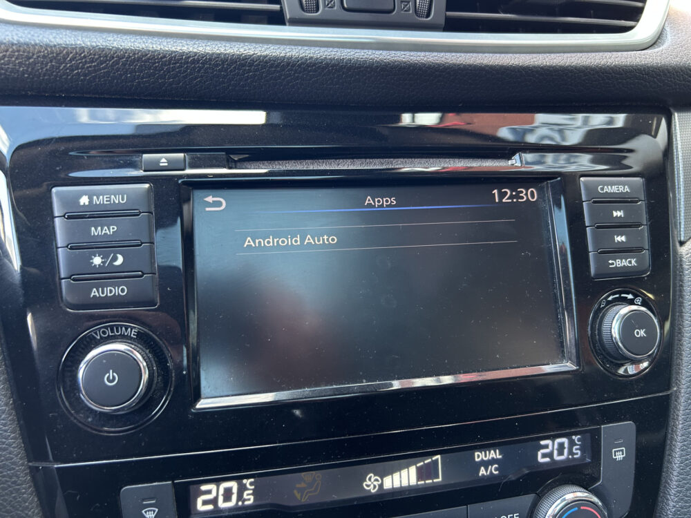 Nissan QASHQAI 1.3 DIG-T N-Connecta // FULL LED // PANO-DAK // NAVI // 360 CAMERA // KEYLESS // DAB // ANDROID AUTO 17