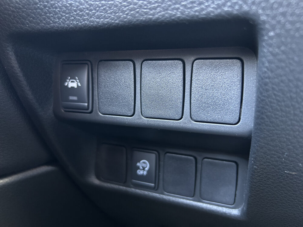 Nissan QASHQAI 1.3 DIG-T N-Connecta // FULL LED // PANO-DAK // NAVI // 360 CAMERA // KEYLESS // DAB // ANDROID AUTO 23