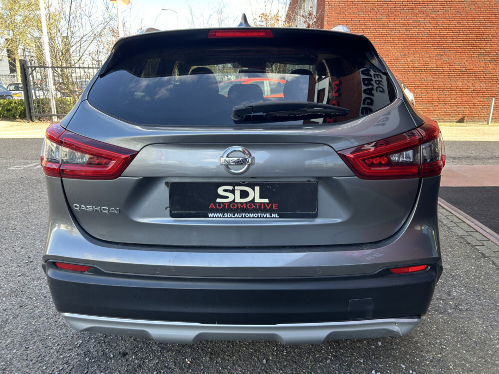 Nissan QASHQAI 1.3 DIG-T N-Connecta // FULL LED // PANO-DAK // NAVI // 360 CAMERA // KEYLESS // DAB // ANDROID AUTO 5