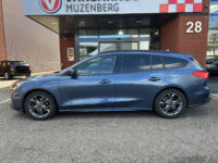 Ford FOCUS Wagon 1.0 EcoBoost Hybrid 155PK ST Line // LED // NAVI + CARPLAY // CAMERA // DAB // CLIMA // WINTERPACK // TREKHAAK!! 40