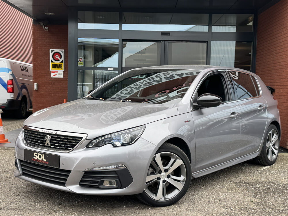 Peugeot 308 1.2 PureTech GT-Line // NAVI // CAMERA // CRUISE // CLIMA // TREKHAAK 1