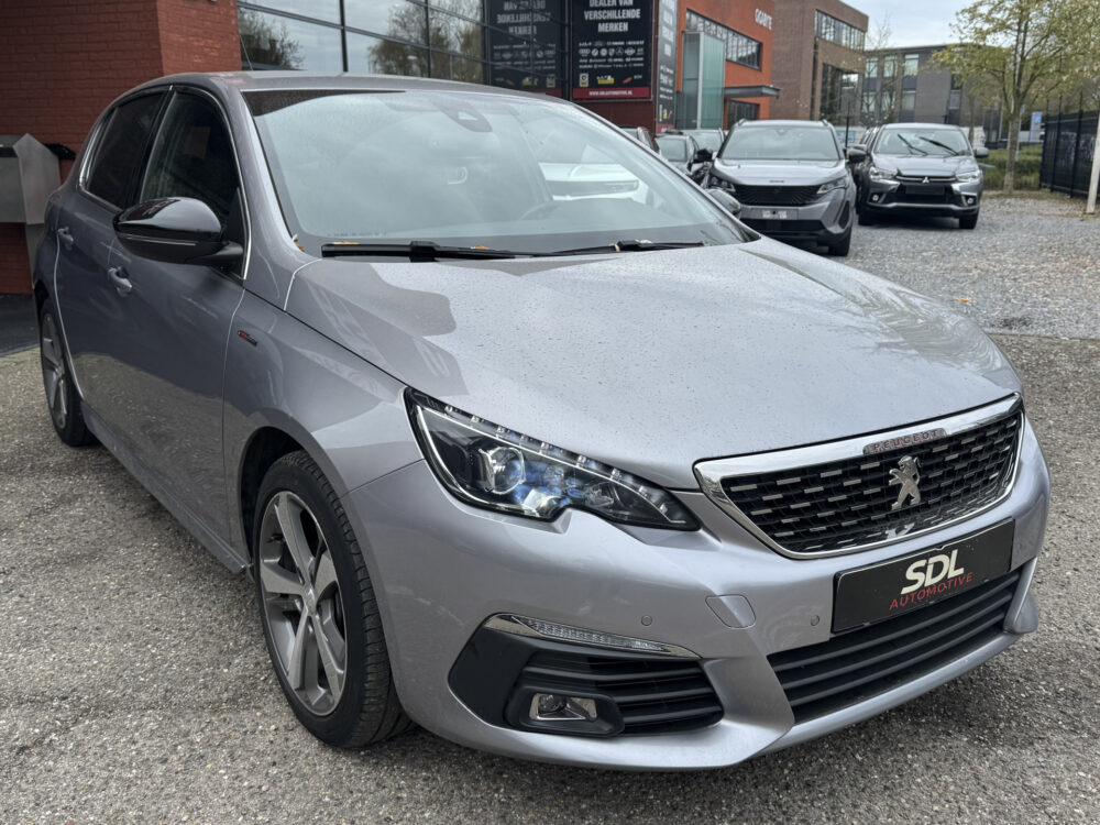 Peugeot 308 1.2 PureTech GT-Line // NAVI // CAMERA // CRUISE // CLIMA // TREKHAAK 2