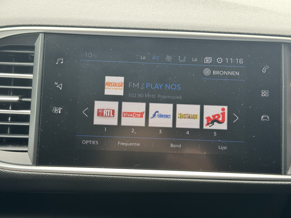 Peugeot 308 1.2 PureTech GT-Line // NAVI // CAMERA // CRUISE // CLIMA // TREKHAAK 20