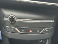 Peugeot 308 1.2 PureTech GT-Line // NAVI // CAMERA // CRUISE // CLIMA // TREKHAAK 55