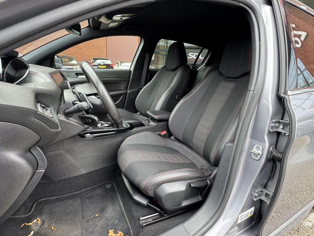 Peugeot 308 1.2 PureTech GT-Line // NAVI // CAMERA // CRUISE // CLIMA // TREKHAAK 8