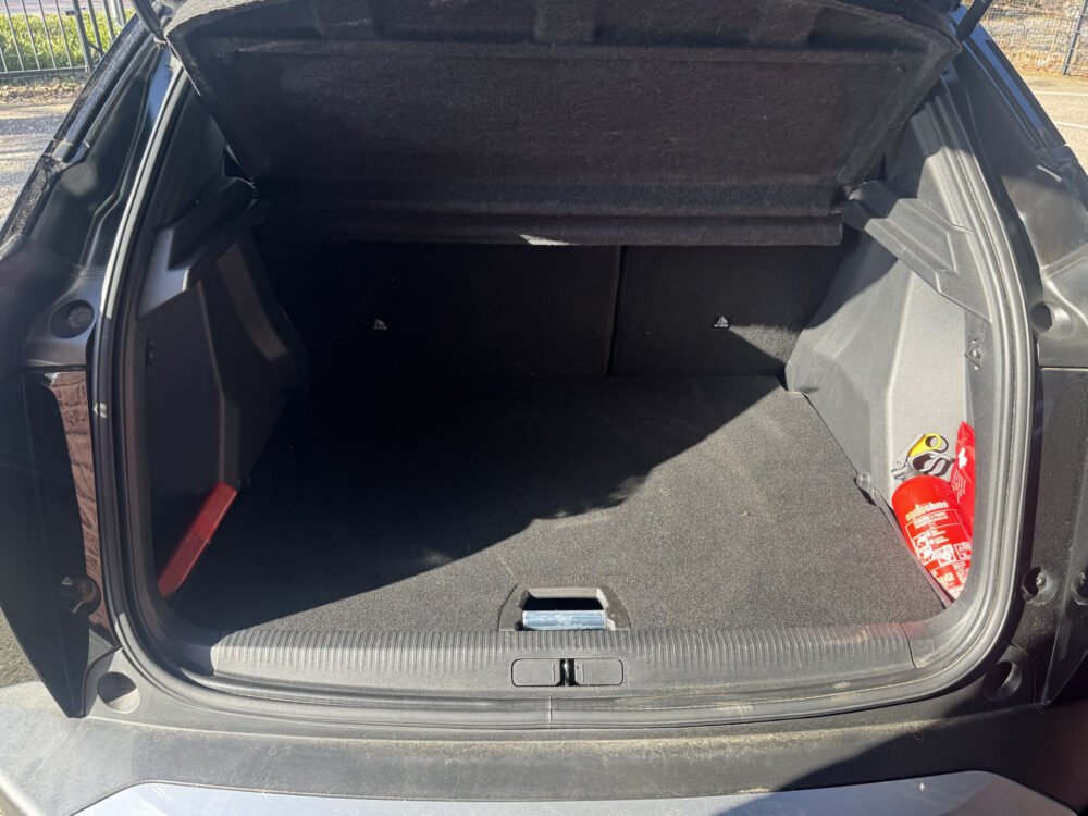 Peugeot 2008 1.2 PureTech Allure // D. RIEM VERVANGEN!! // NAVI // CLIMA // CRUISE // CAMERA // APPLE CARPLAY - ANDROID AUTO // 27