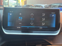 Peugeot 2008 1.2 PureTech Allure // D. RIEM VERVANGEN!! // NAVI // CLIMA // CRUISE // CAMERA // APPLE CARPLAY - ANDROID AUTO // 41