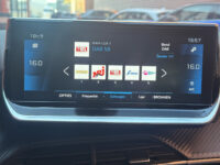 Peugeot 2008 1.2 PureTech Allure // D. RIEM VERVANGEN!! // NAVI // CLIMA // CRUISE // CAMERA // APPLE CARPLAY - ANDROID AUTO // 43