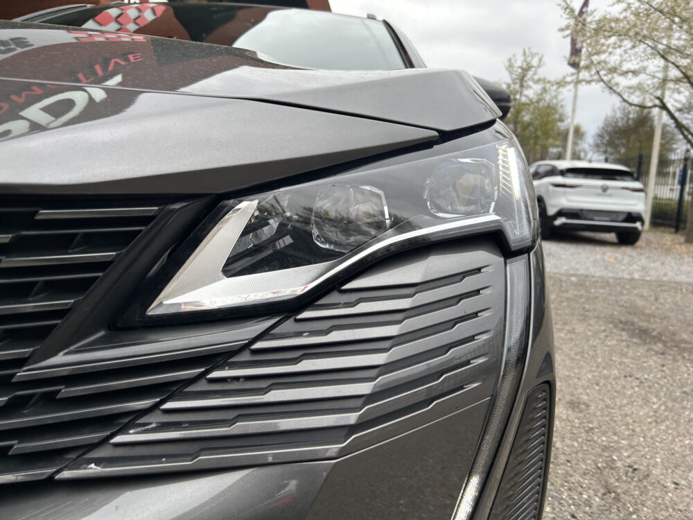 Peugeot 3008 1.6 HYbrid 225 GT BLACK PACK // PANO/SCHUIFKANTELDAK // ADAPTIVE CRUISE // FULL LED // FOCAL AUDIO // NAVI + CARPLAY // CAMERA 25
