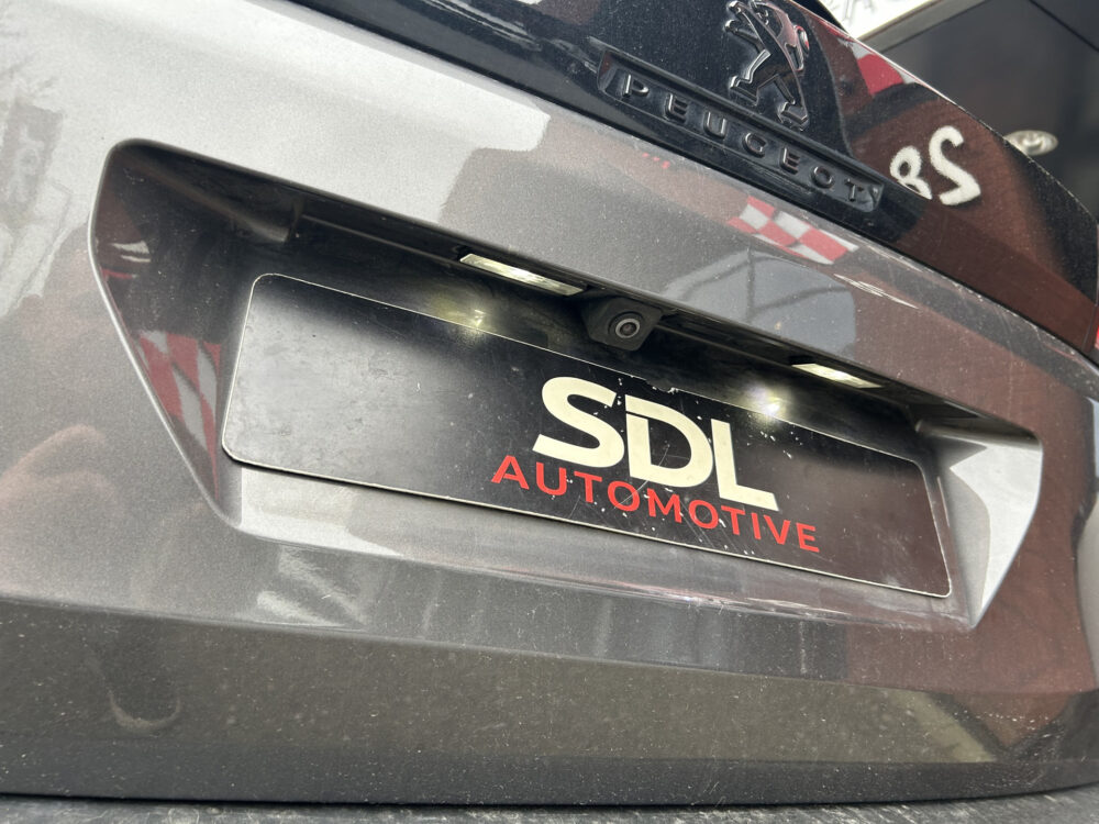 Peugeot 3008 1.6 HYbrid 225 GT BLACK PACK // PANO/SCHUIFKANTELDAK // ADAPTIVE CRUISE // FULL LED // FOCAL AUDIO // NAVI + CARPLAY // CAMERA 34