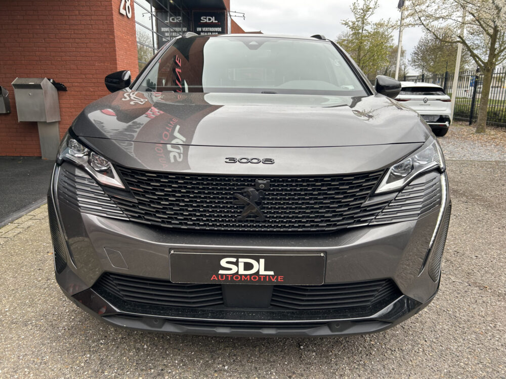 Peugeot 3008 1.6 HYbrid 225 GT BLACK PACK // PANO/SCHUIFKANTELDAK // ADAPTIVE CRUISE // FULL LED // FOCAL AUDIO // NAVI + CARPLAY // CAMERA 4