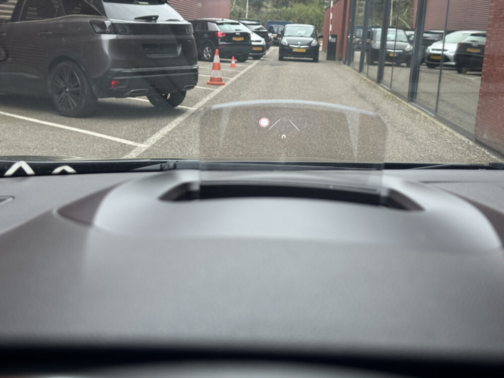 Renault Mégane 1.3 TCe Business Zen // NAVI // CAMERA // HEAD UP DISPLAY // CLIMA // CRUISE // DAB RADIO // 20