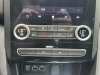 Renault Mégane 1.3 TCe Business Zen // NAVI // CAMERA // HEAD UP DISPLAY // CLIMA // CRUISE // DAB RADIO // 49
