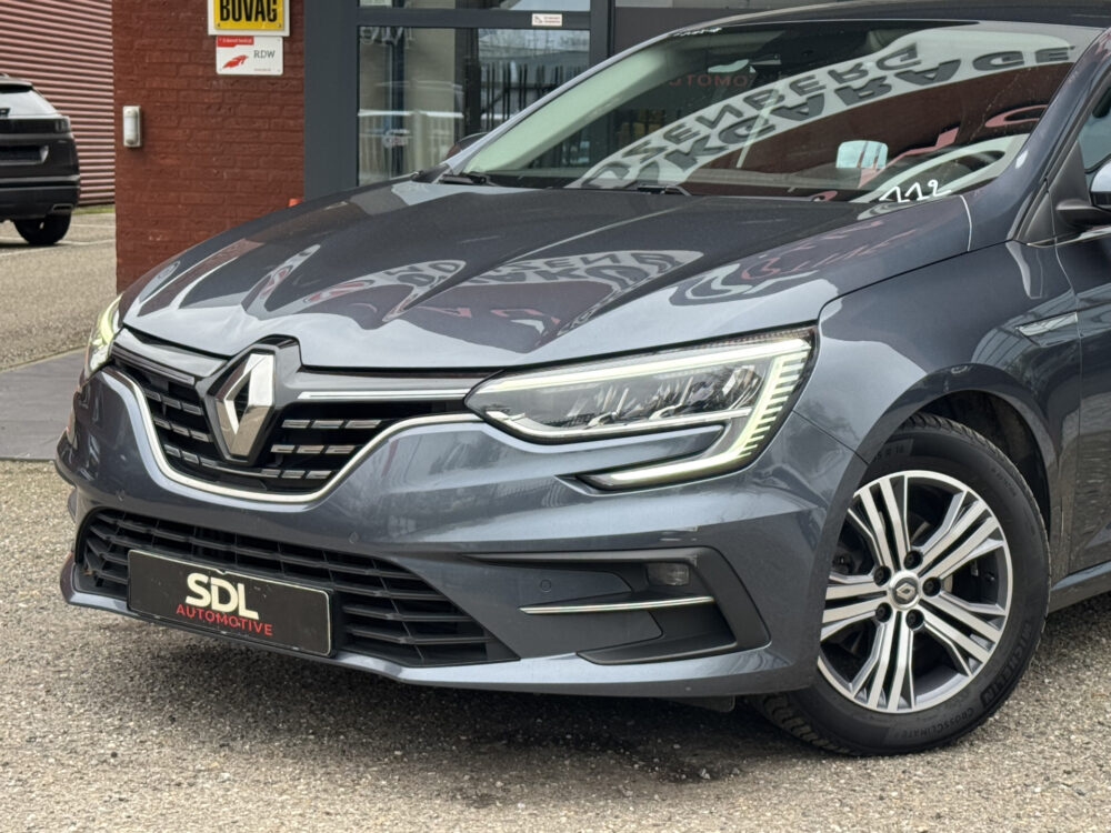 Renault Mégane 1.3 TCe Business Zen // NAVI // CAMERA // HEAD UP DISPLAY // CLIMA // CRUISE // DAB RADIO // 6