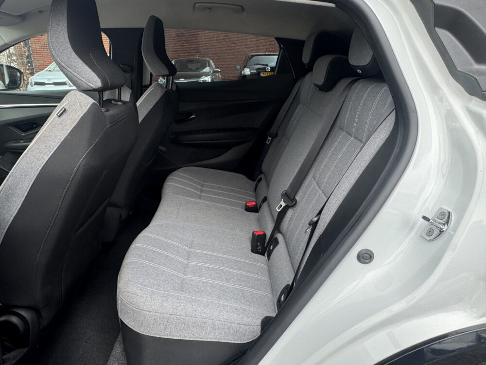 Renault Mégane E-Tech EV40 Boost Charge Equilibre // APPLE CARPLAY - ANDROID AUTO // CLIMA // CRUISE // CAMERA // 10