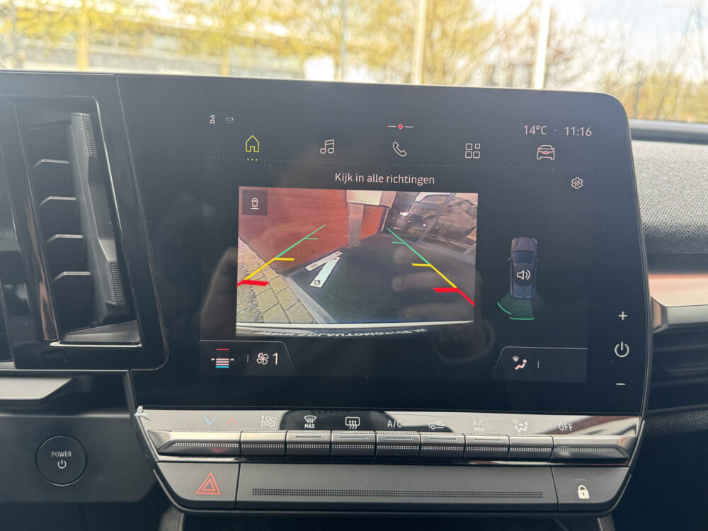 Renault Mégane E-Tech EV40 Boost Charge Equilibre // APPLE CARPLAY - ANDROID AUTO // CLIMA // CRUISE // CAMERA // 14