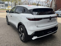 Renault Mégane E-Tech EV40 Boost Charge Equilibre // APPLE CARPLAY - ANDROID AUTO // CLIMA // CRUISE // CAMERA // 31