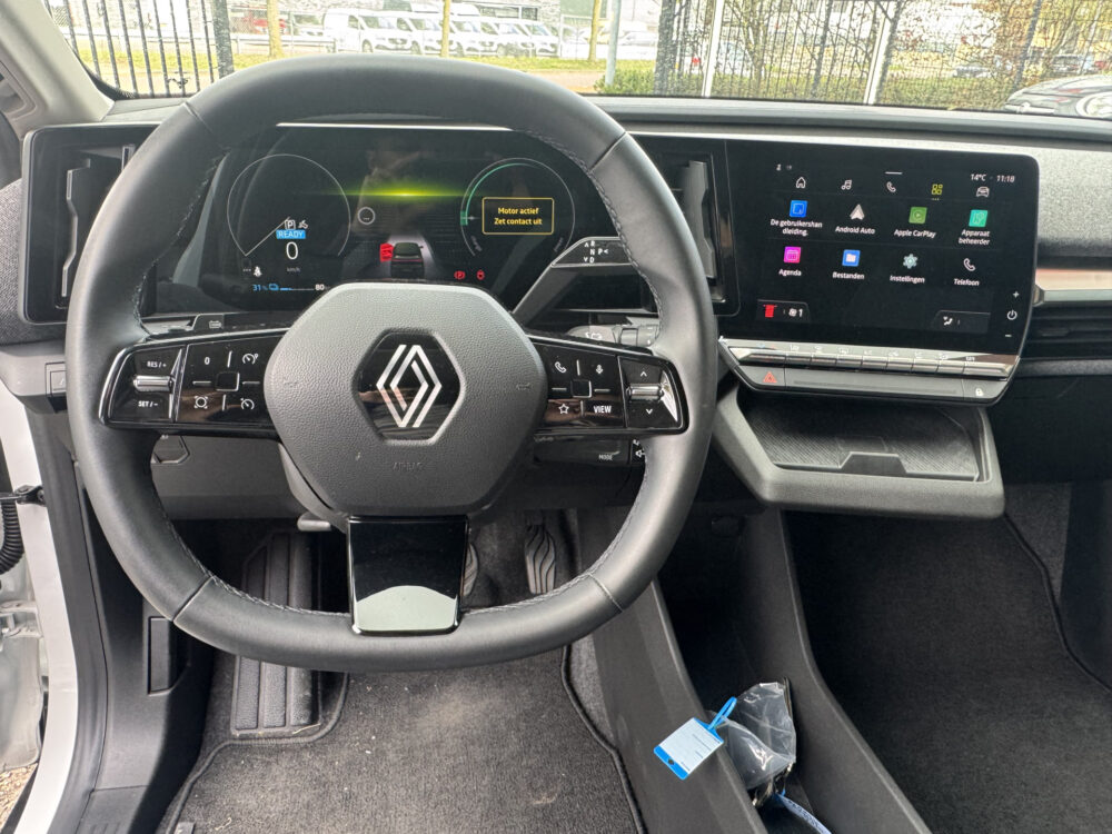 Renault Mégane E-Tech EV40 Boost Charge Equilibre // APPLE CARPLAY - ANDROID AUTO // CLIMA // CRUISE // CAMERA // 11