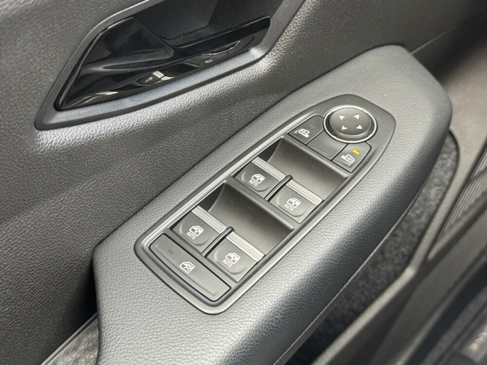 Renault Mégane E-Tech EV40 Boost Charge Equilibre // APPLE CARPLAY - ANDROID AUTO // CLIMA // CRUISE // CAMERA // 24