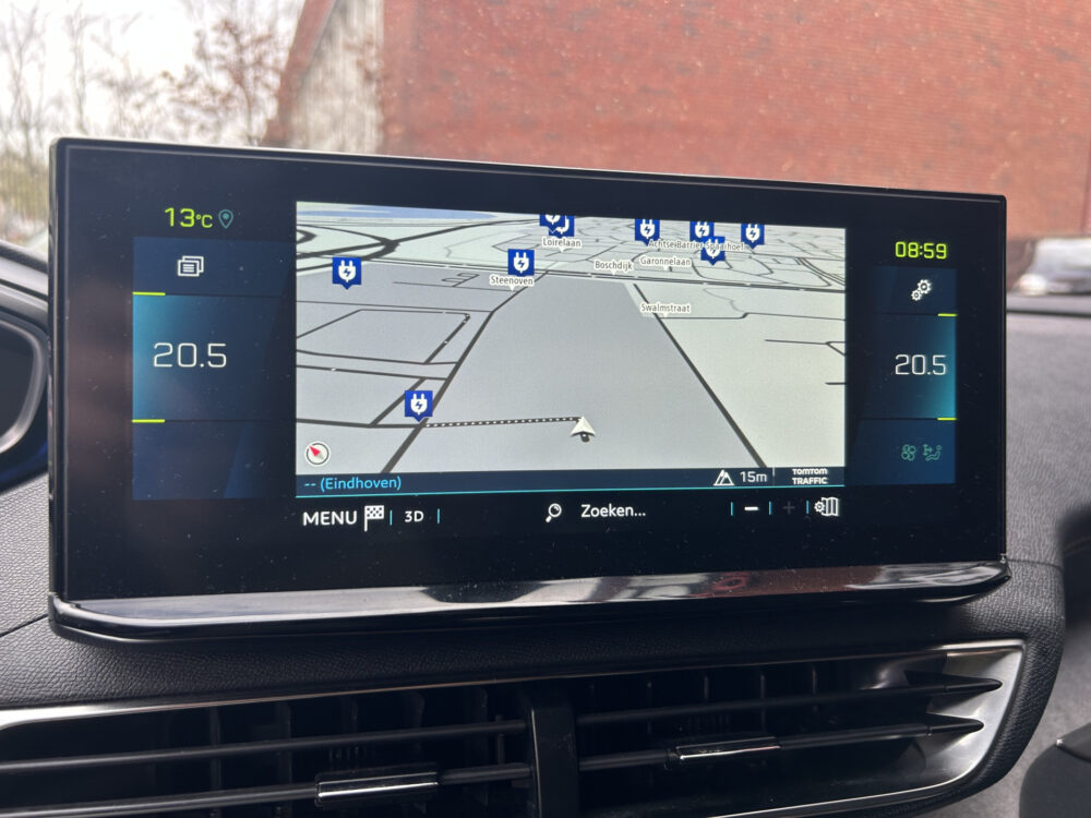 Peugeot 3008 1.6 HYbrid 225 GT BLACK PACK FACELIFT // MEMORY + MASSAGE SEAT // ADAPTIVE CRUISE // FULL LED // FOCAL AUDIO // NAVI + CARPLAY / 14