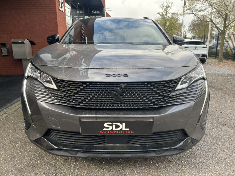 Peugeot 3008 1.6 HYbrid 225 GT BLACK PACK FACELIFT // MEMORY + MASSAGE SEAT // ADAPTIVE CRUISE // FULL LED // FOCAL AUDIO // NAVI + CARPLAY / 4